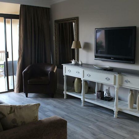 Beachfront Luxury @ Umhlanga Дурбан Экстерьер фото